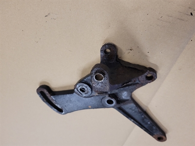 Servopumpe/generatorbeslag 454/502 85-97 brugt